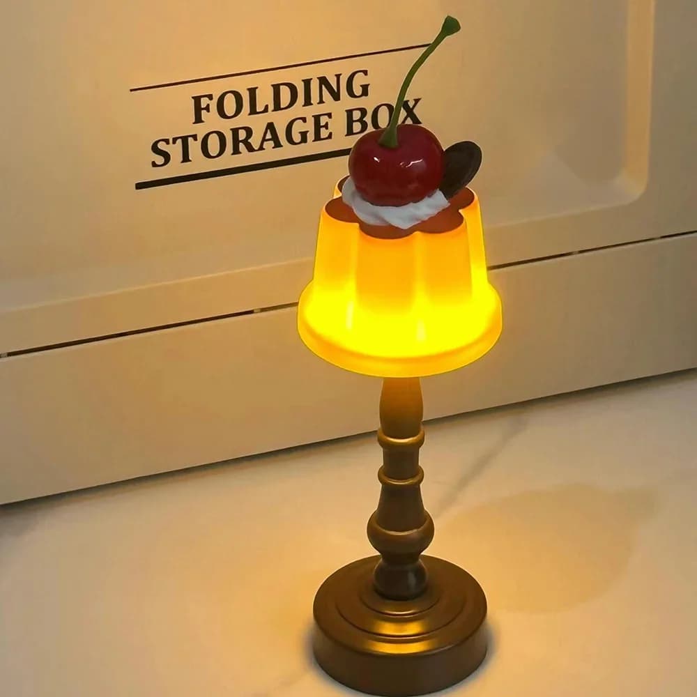 Retro pudingukujuline mini LED lauaöövalgusti