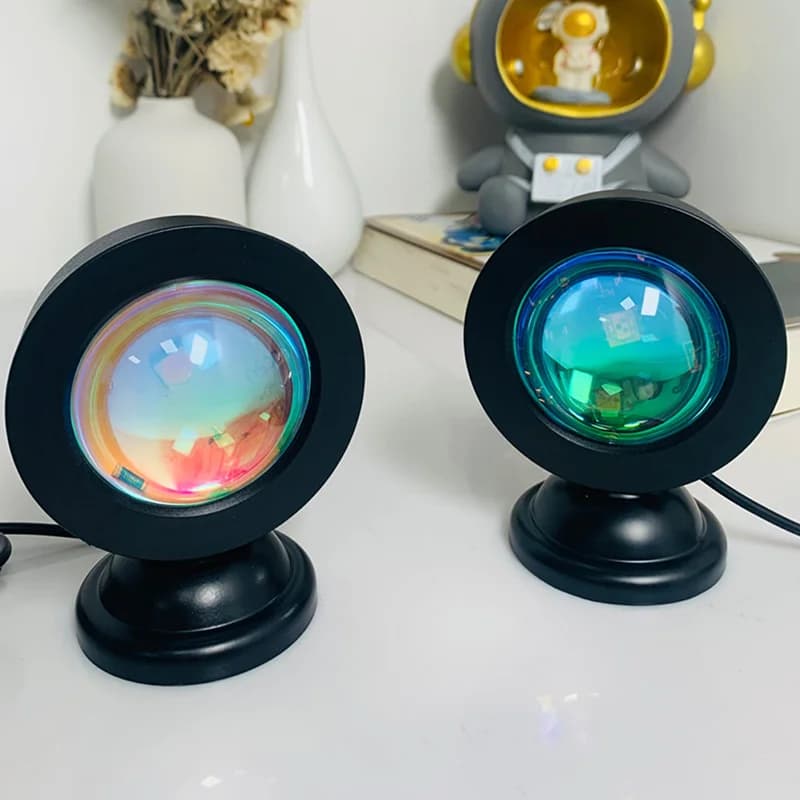 USB-toitega kaasaskantav LED päikeseloojangu projektorlamp
